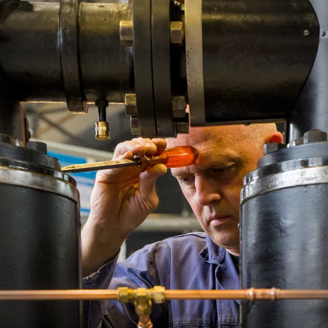 Photograph 16 from Willans test run.